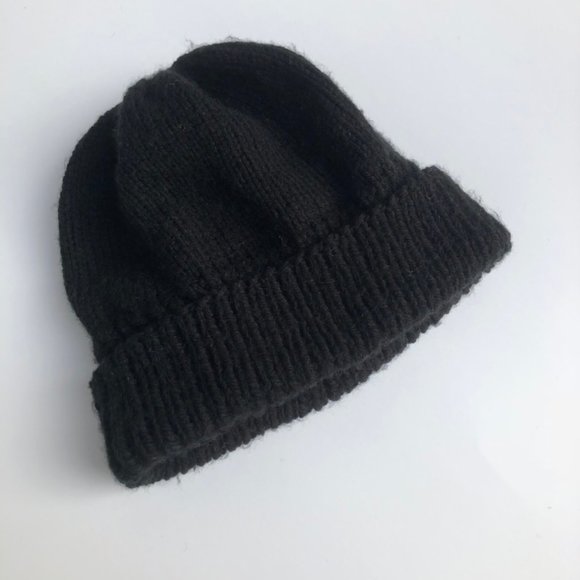 Black Adult Winter Hat - Picture 1 of 1